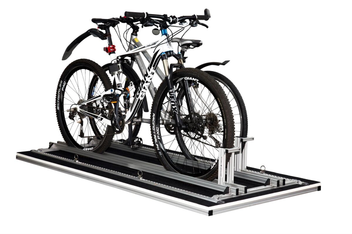 https://www.abenteuer-caravan.de/media/image/product/859/lg/e-bike-fahrradtraeger.jpg